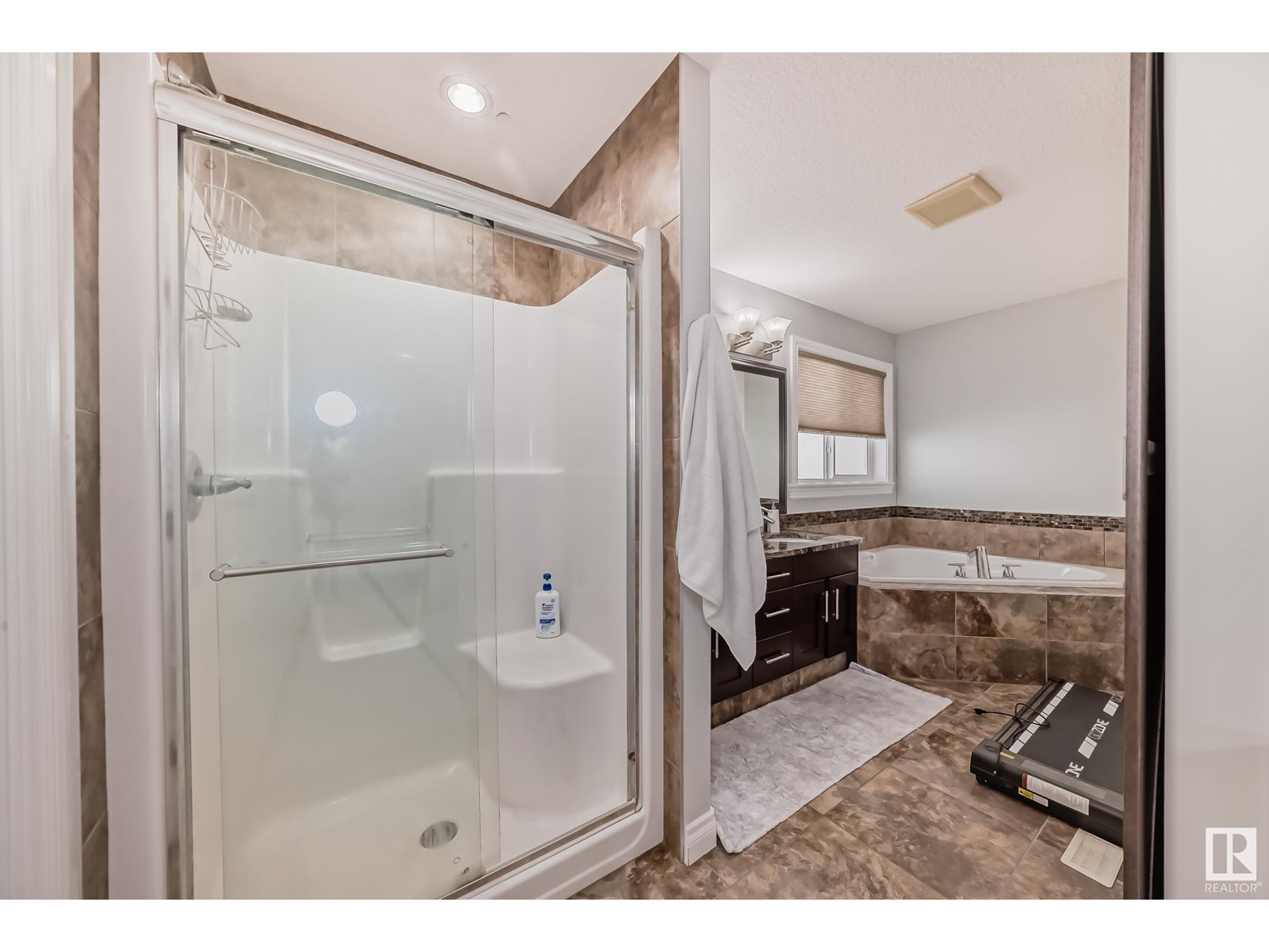 16911 54 St Nw, Edmonton, Alberta  T5Y 0R2 - Photo 31 - E4425409