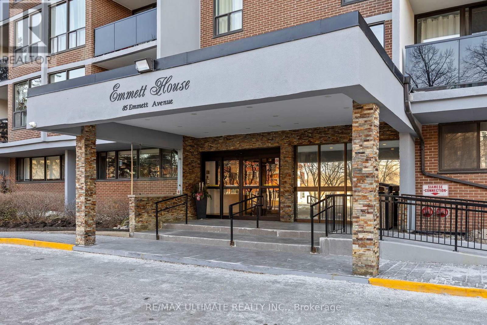 Property at #1807 - 85 EMMETT AVENUE S image 3