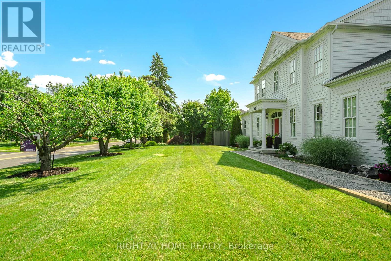 507 Mississagua Street, Niagara-On-The-Lake, Ontario  L0S 1J0 - Photo 43 - X12016770
