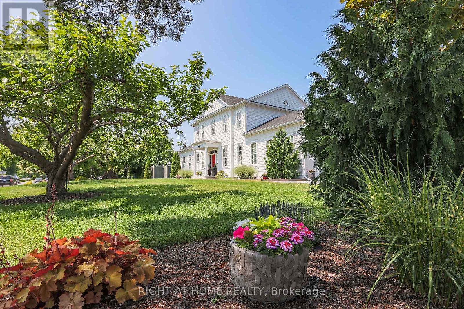 507 Mississagua Street, Niagara-On-The-Lake, Ontario  L0S 1J0 - Photo 9 - X12016770