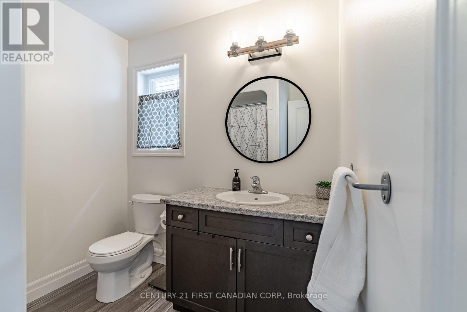 181 Gilmour Drive, Lucan Biddulph, Ontario  N0M 2J0 - Photo 21 - X12016992