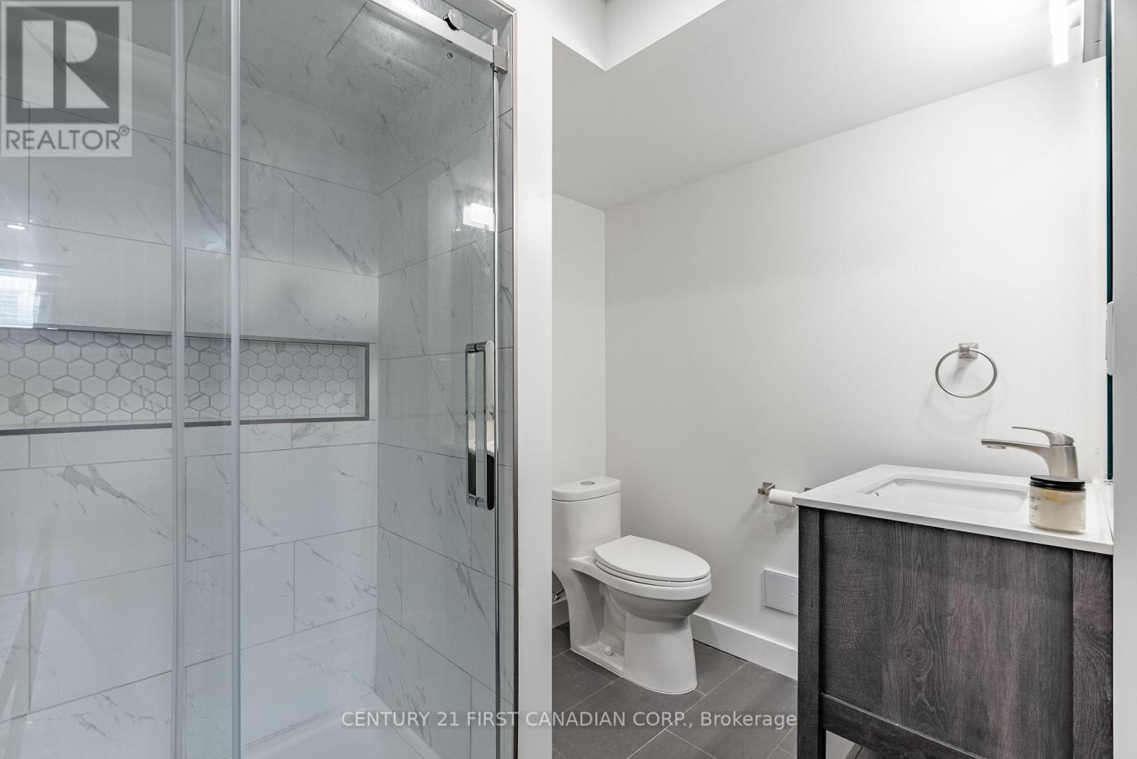 181 Gilmour Drive, Lucan Biddulph, Ontario  N0M 2J0 - Photo 38 - X12016992