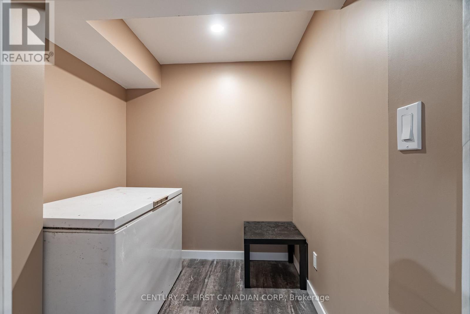 181 Gilmour Drive, Lucan Biddulph, Ontario  N0M 2J0 - Photo 39 - X12016992