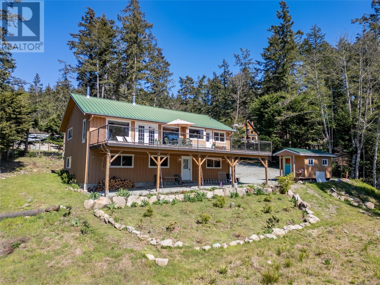 3731 Privateers Rd, Pender Island, British Columbia  V0N 2M2 - Photo 32 - 991737