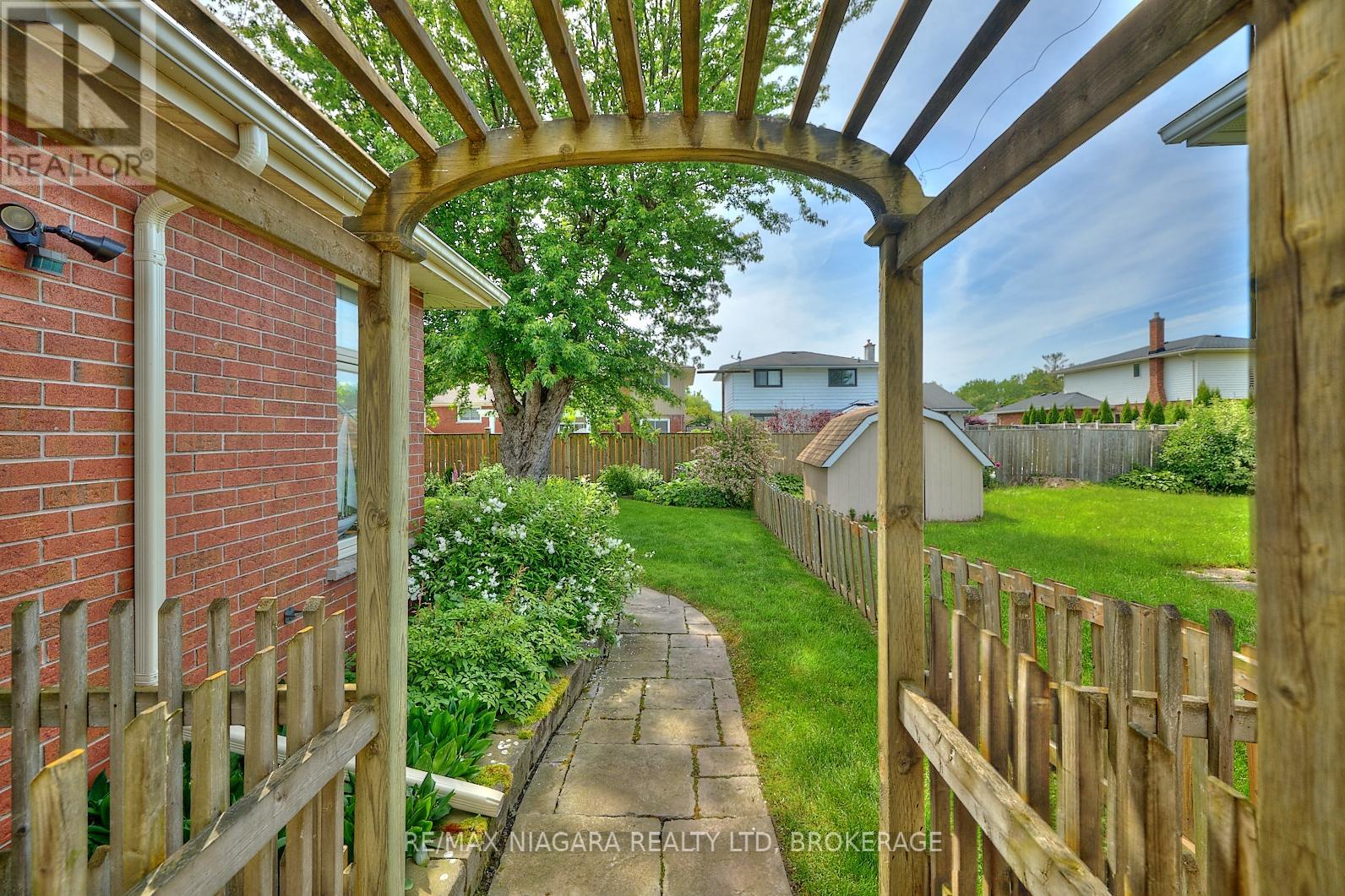 Property at 24 GASPARE DRIVE image 5