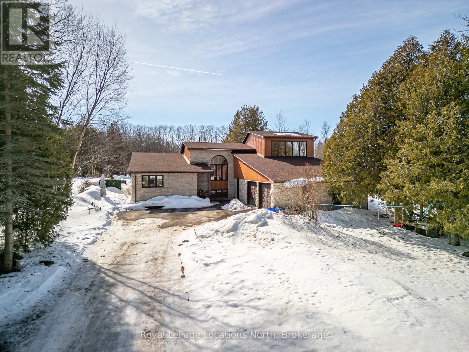 296 Lakeshore Road N, Meaford, Ontario  N4L 1W5 - Photo 2 - X12016983