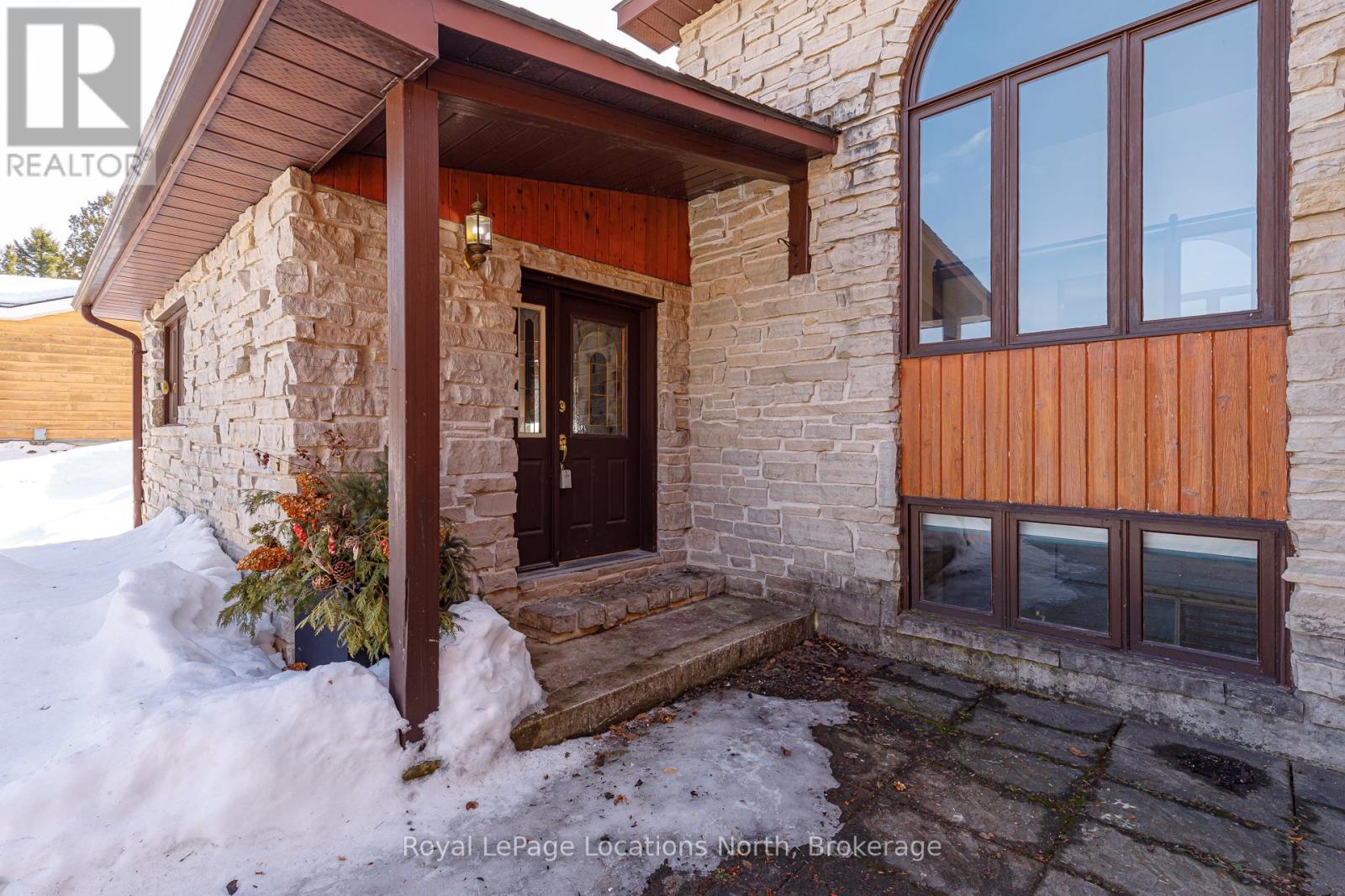296 Lakeshore Road N, Meaford, Ontario  N4L 1W5 - Photo 8 - X12016983