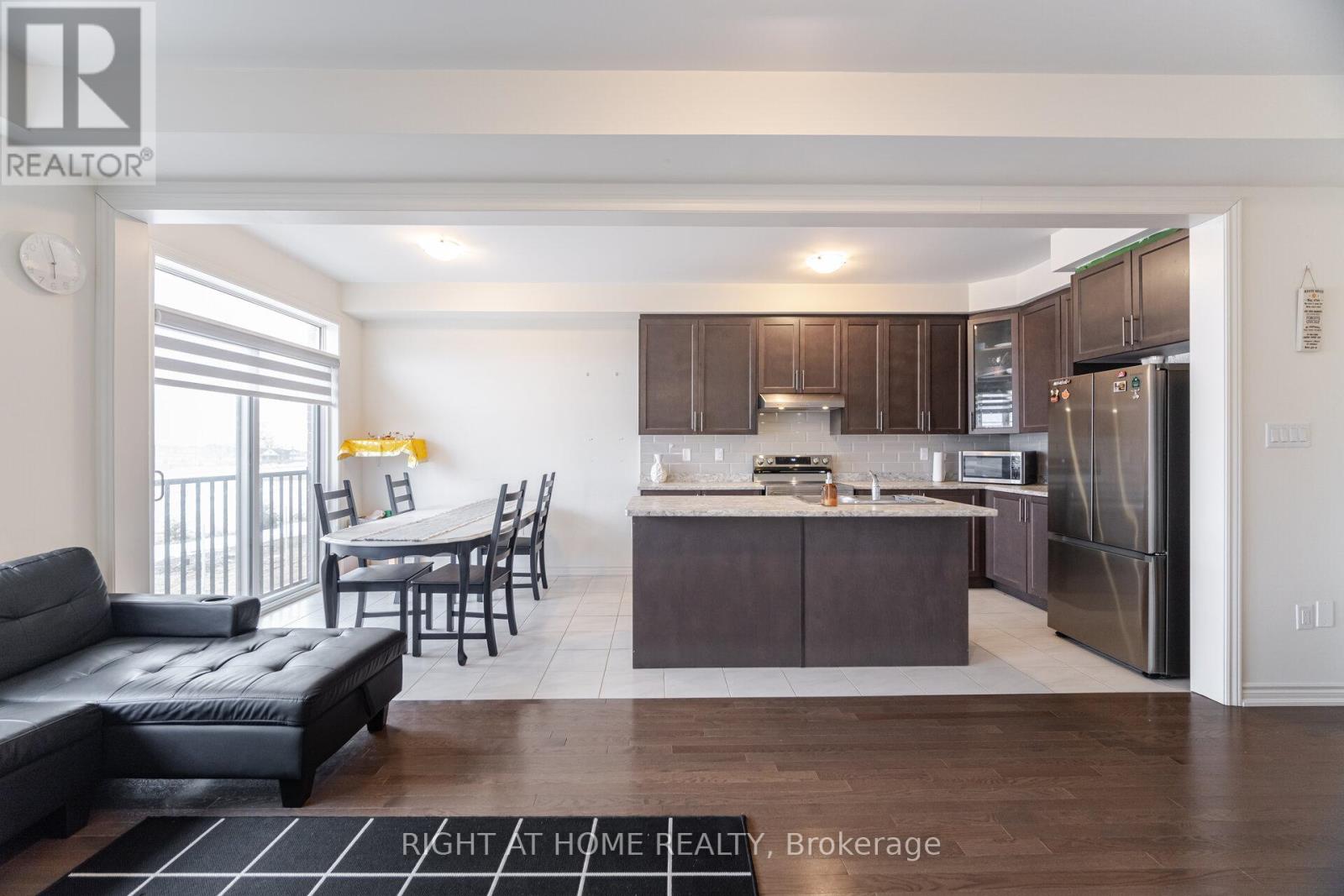 Property at 1247 REXTON DRIVE image 4