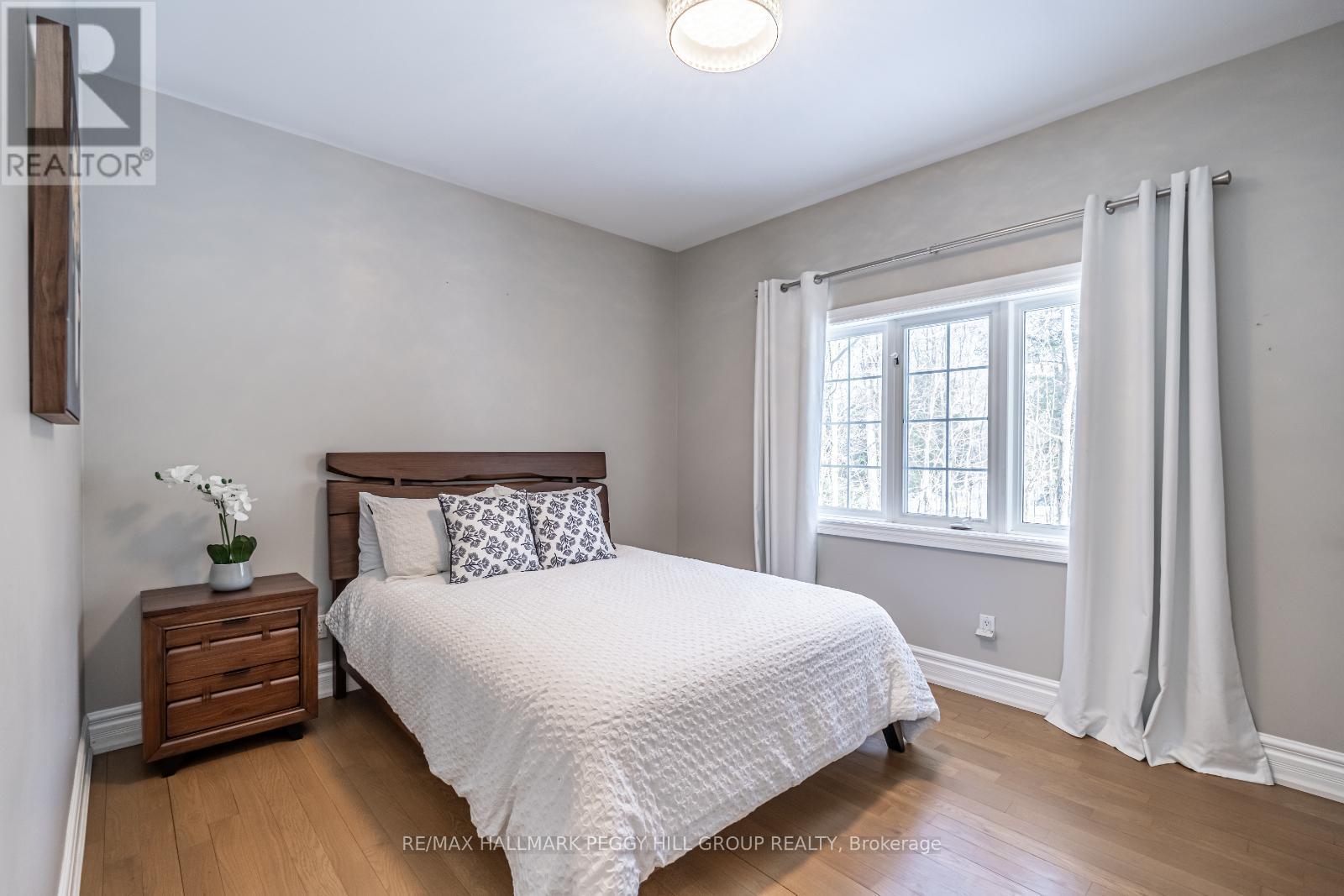 5 Maple Ridge Road, Oro-Medonte, Ontario  L0L 2L0 - Photo 15 - S12016929