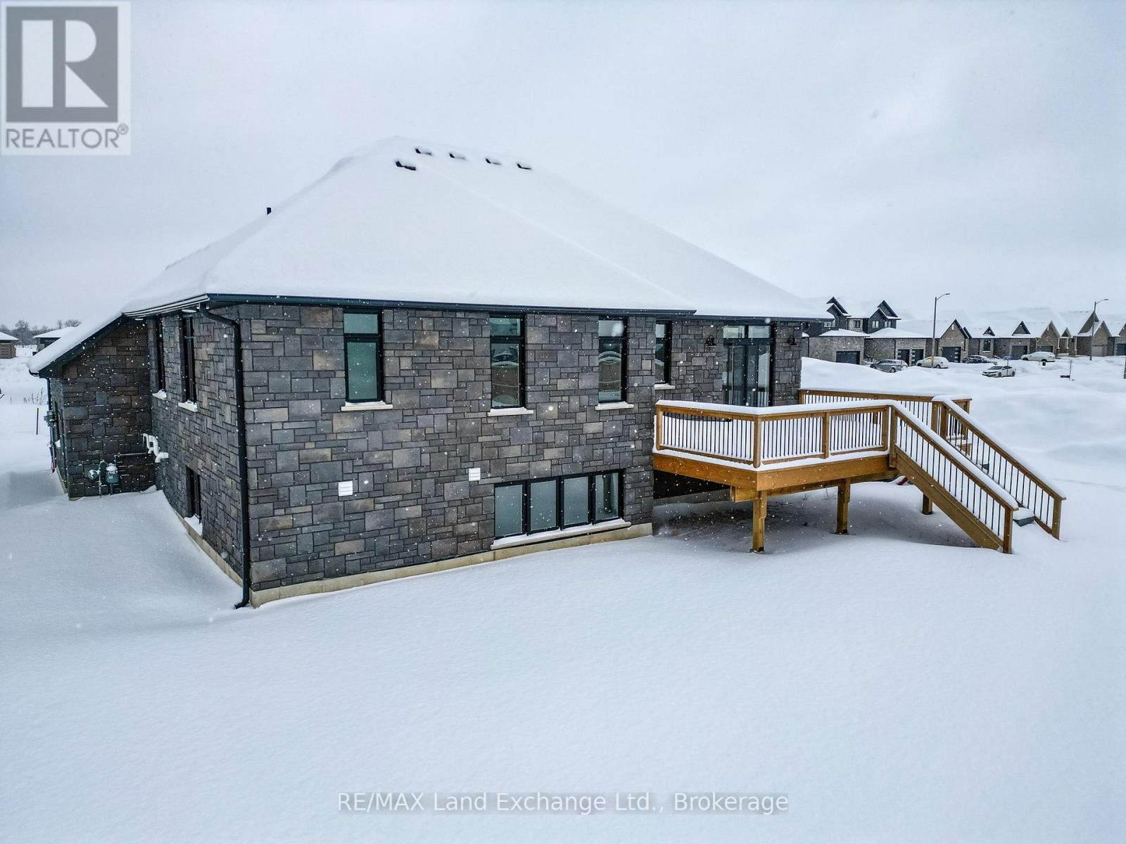340 Mclean Crescent, Saugeen Shores, Ontario  N0H 2C3 - Photo 46 - X11933721