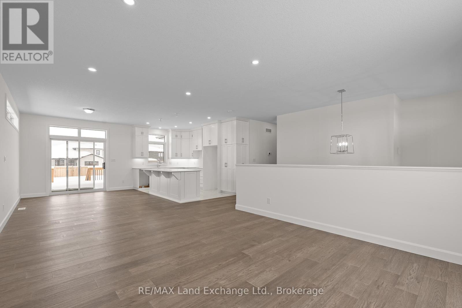 340 Mclean Crescent, Saugeen Shores, Ontario  N0H 2C3 - Photo 6 - X11933721