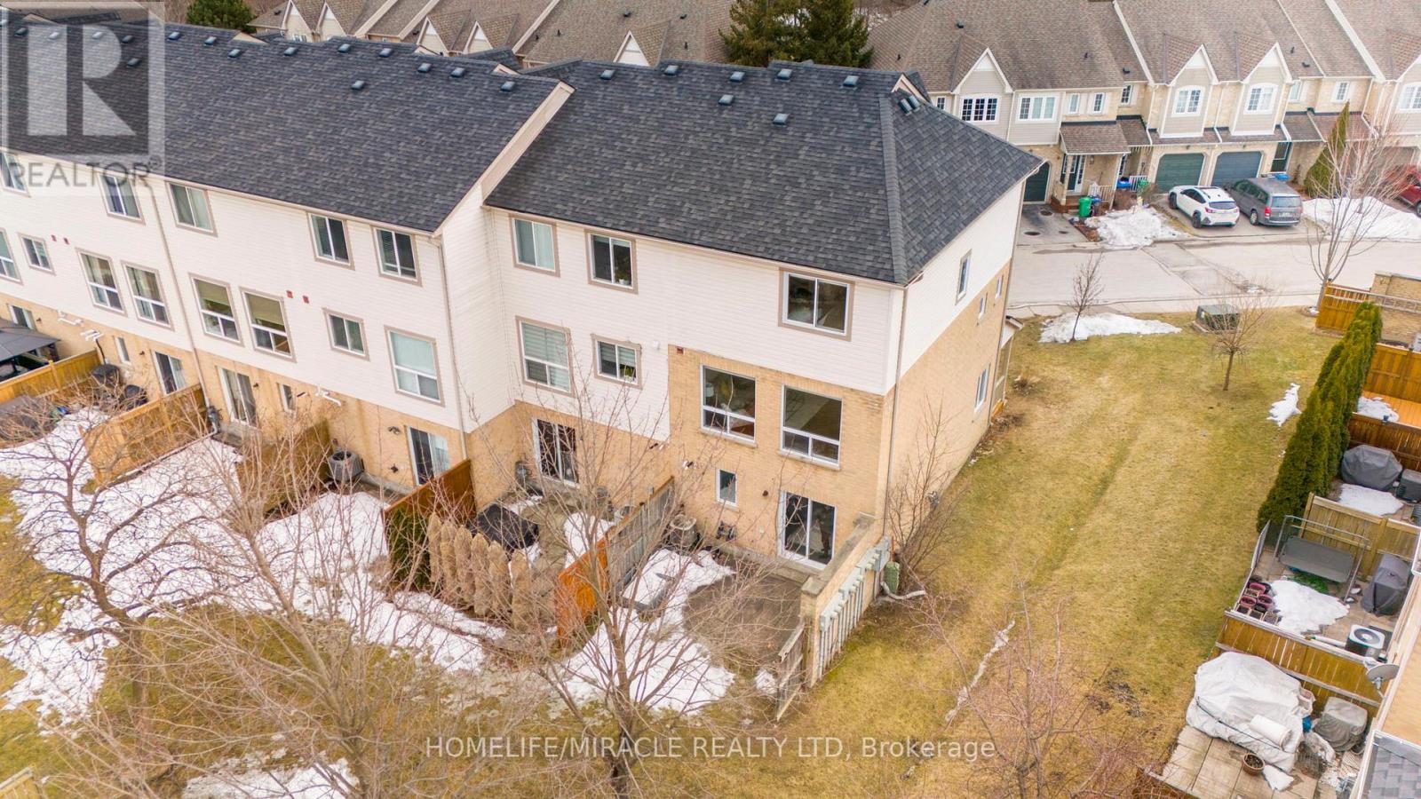 Property at 29 - 7284 BELLSHIRE GATE image 4