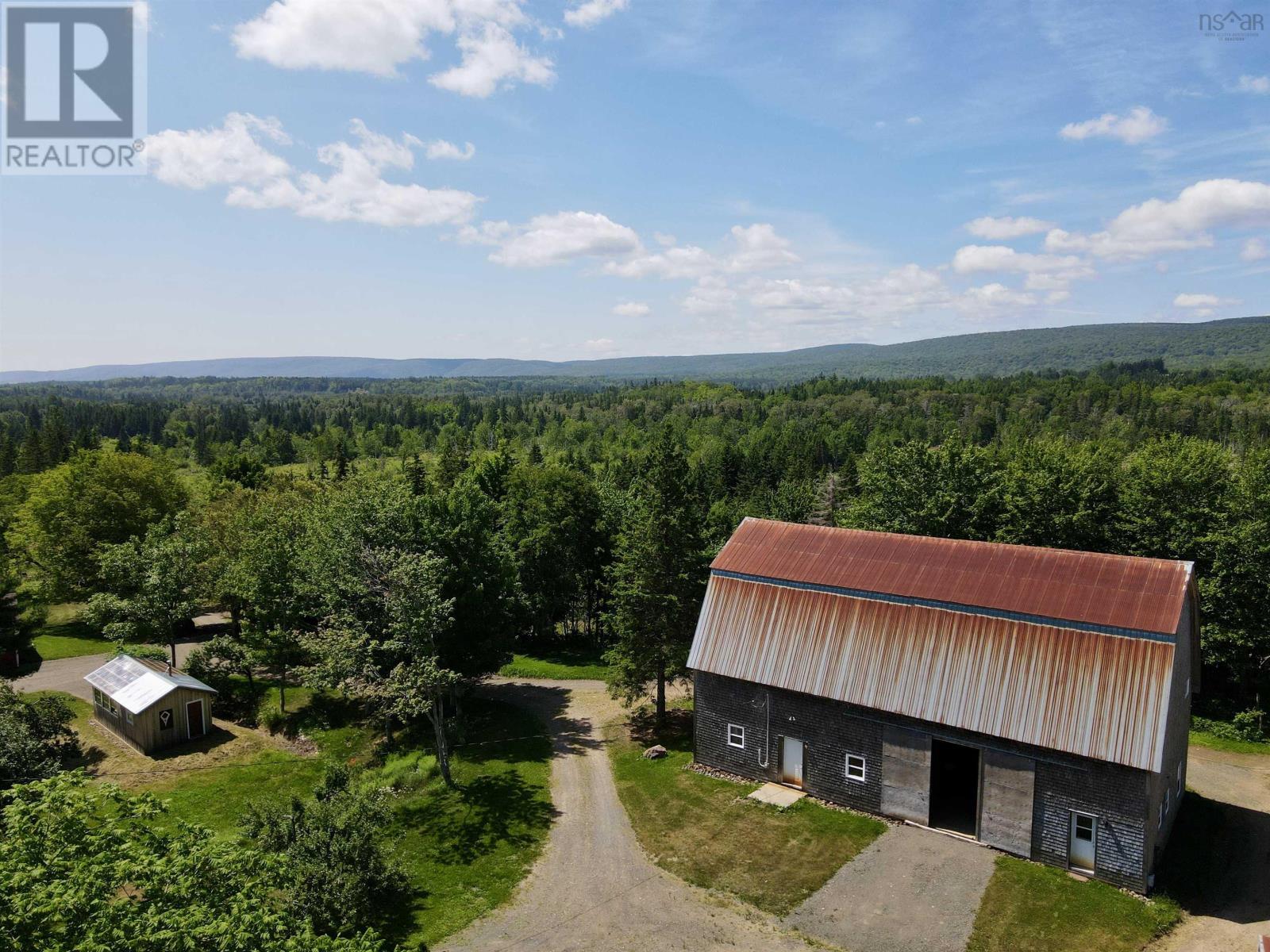 2639 Cabot Trail, Middle River, Nova Scotia  B0E 1B0 - Photo 36 - 202425434