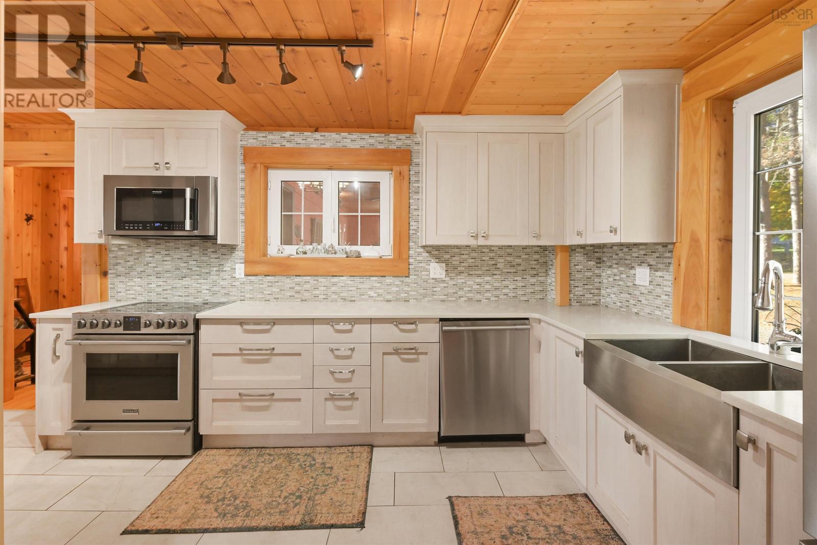 2639 Cabot Trail, Middle River, Nova Scotia  B0E 1B0 - Photo 9 - 202425434