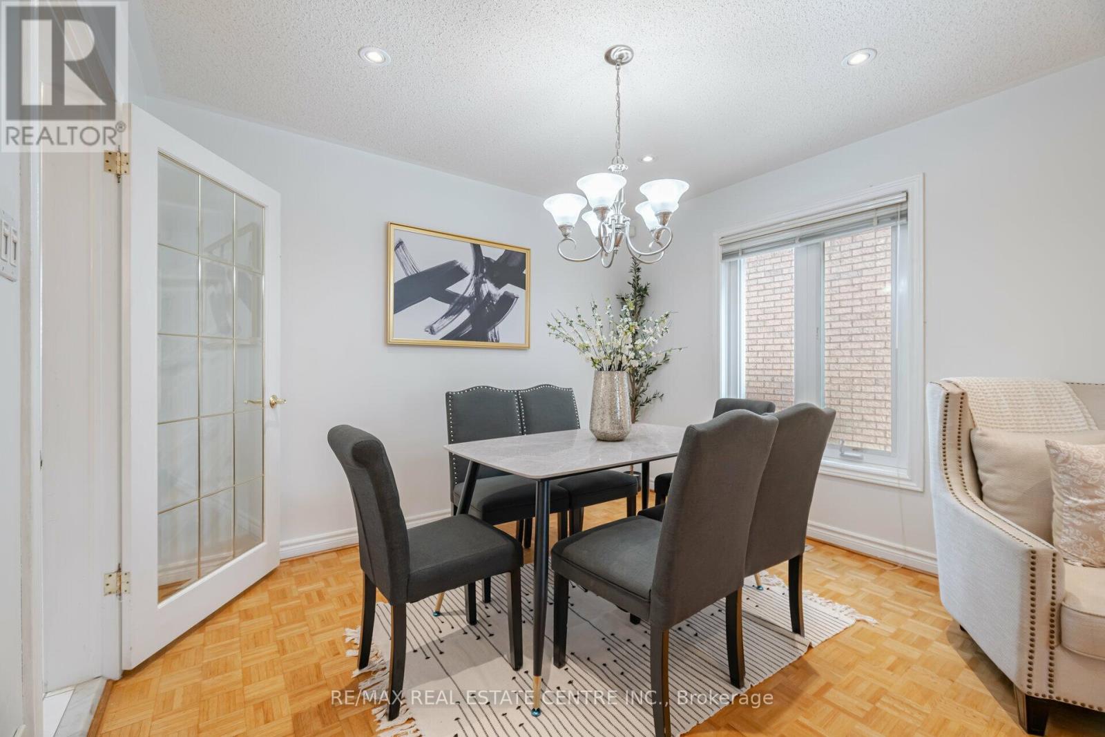 2485 Strathmore Crescent N, Mississauga (Central Erin Mills), Ontario  L5M 5K9 - Photo 11 - W12017004