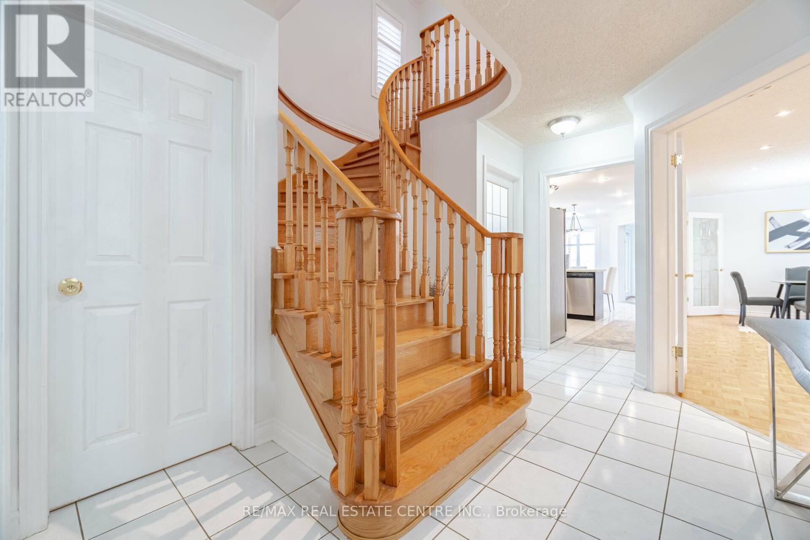 2485 Strathmore Crescent N, Mississauga (Central Erin Mills), Ontario  L5M 5K9 - Photo 25 - W12017004