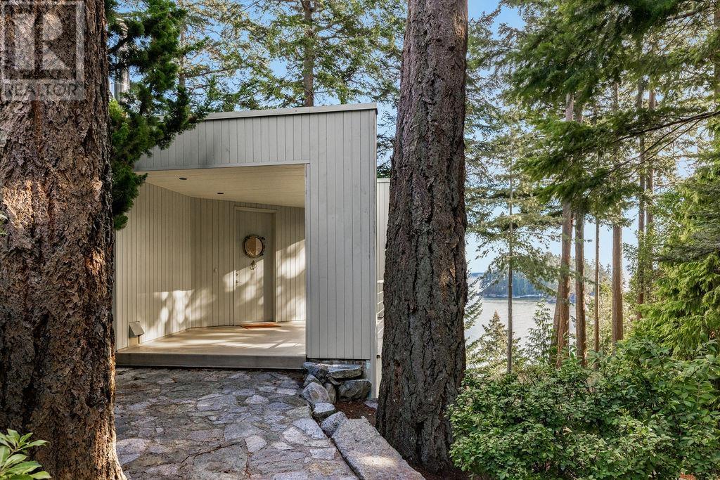 Property at 12416 WHITESTONE ROAD image 1