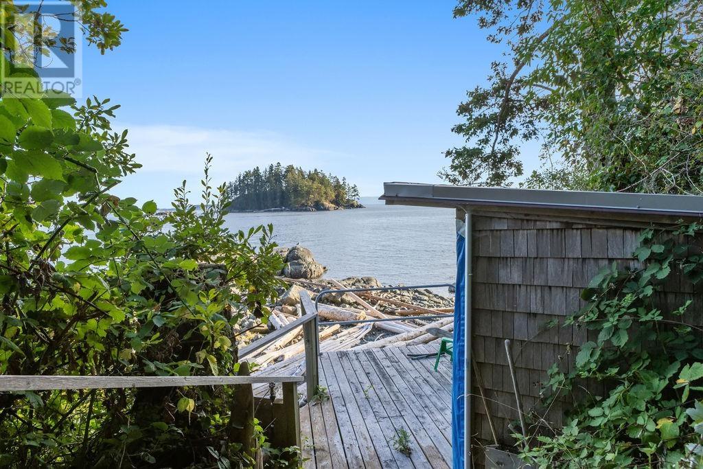 12416 Whitestone Road, Madeira Park, British Columbia  V0N 2H1 - Photo 34 - R2977424