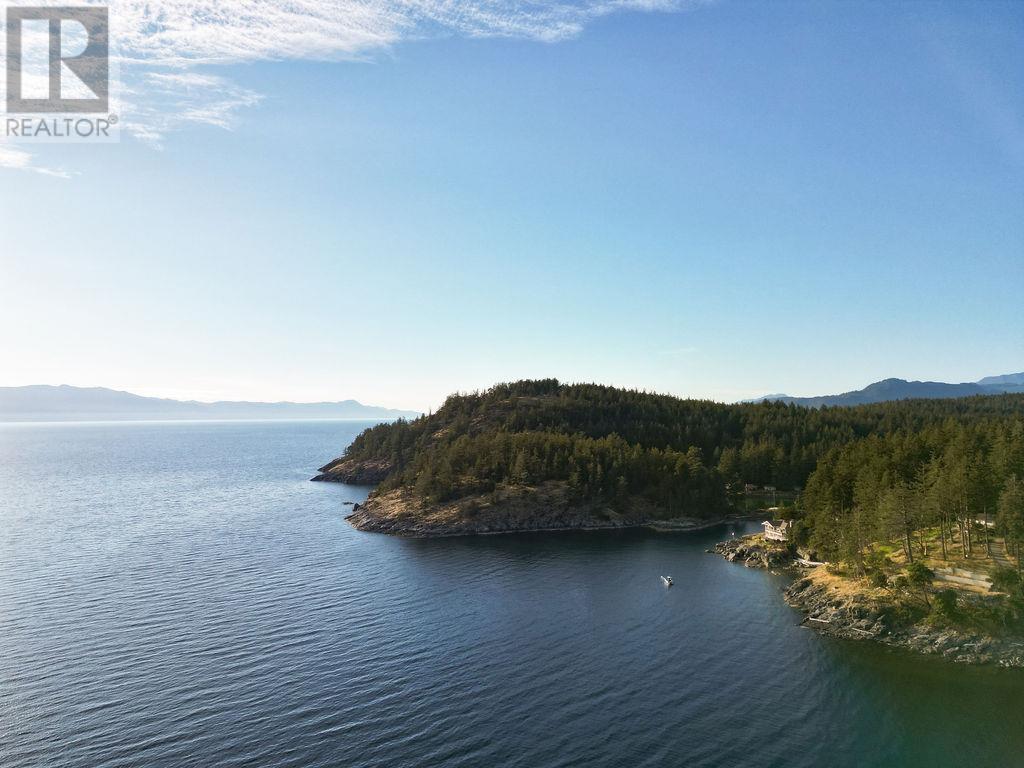 12416 Whitestone Road, Madeira Park, British Columbia  V0N 2H1 - Photo 37 - R2977424
