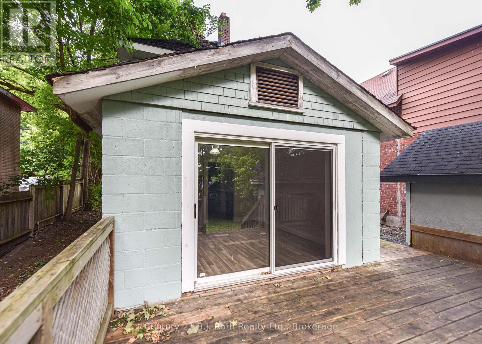 Property at 235 HARVEY STREET image 5