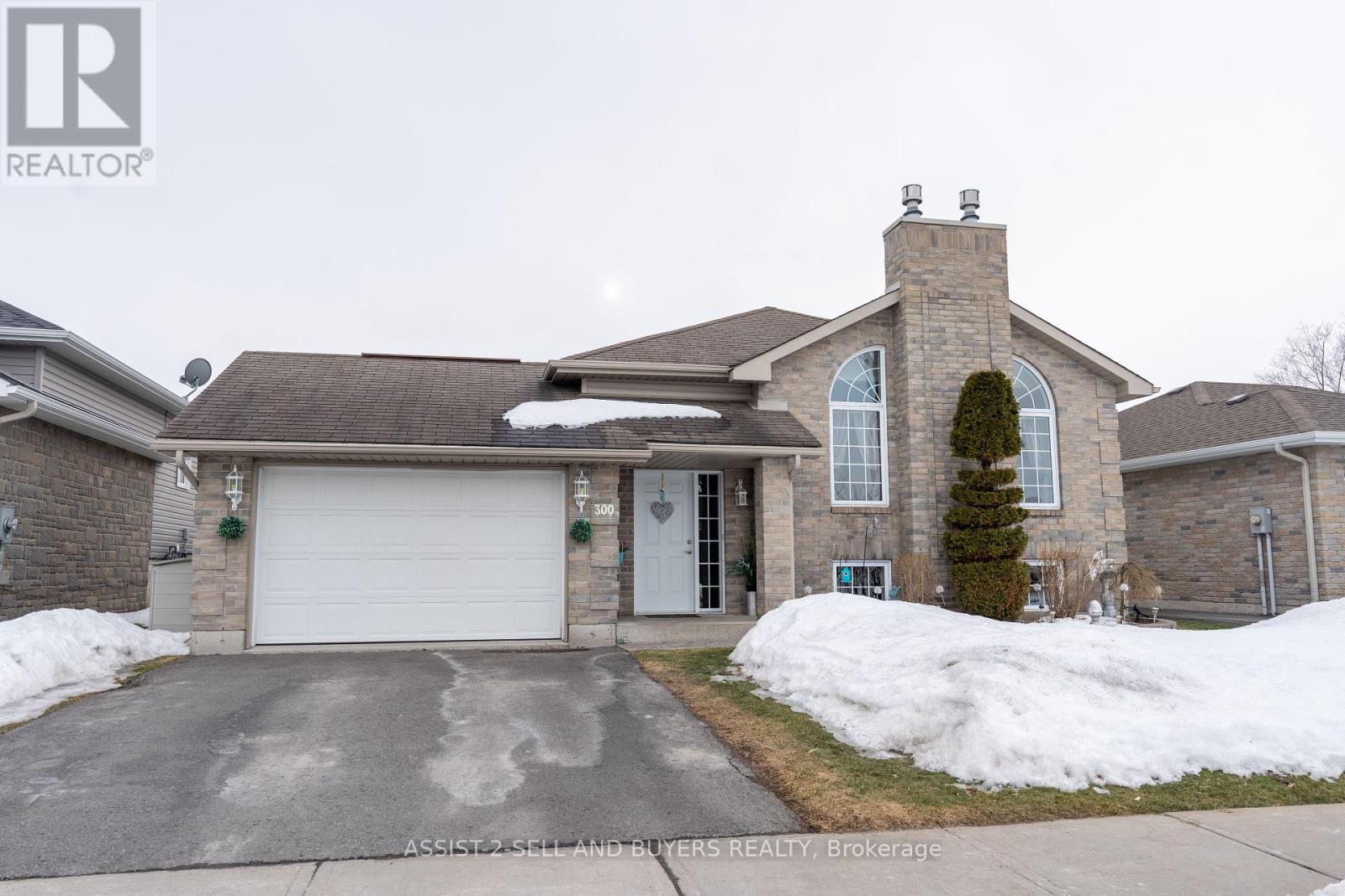 Property at 300 GLEN NORA DRIVE image 1