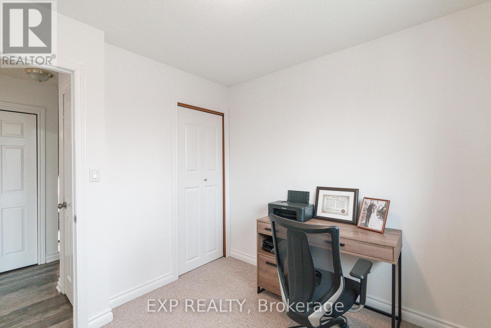 7973 Paddock Trail Drive, Niagara Falls, Ontario  L2H 1W7 - Photo 23 - X12014126