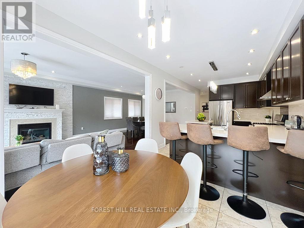 396 Apple Blossom Drive, Vaughan (Patterson), Ontario  L4J 8Z9 - Photo 18 - N12017138