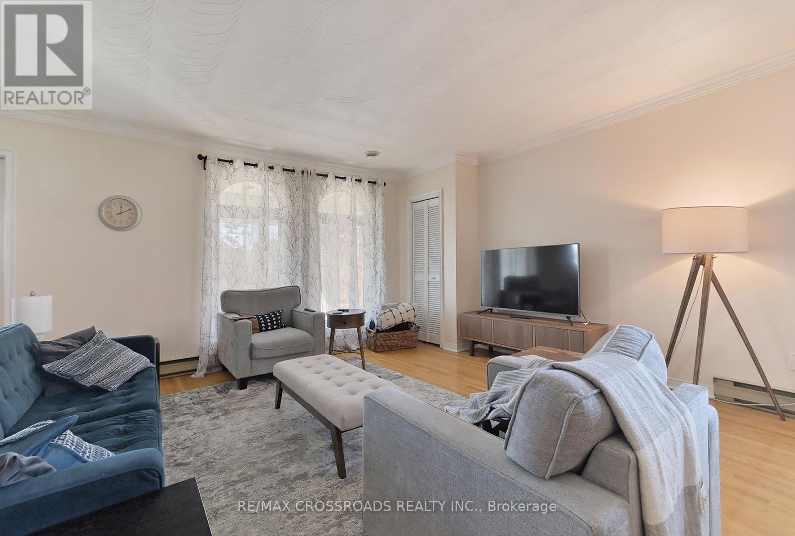 1273 Broadview Avenue, Toronto, Ontario  M4K 2T5 - Photo 17 - E12017013
