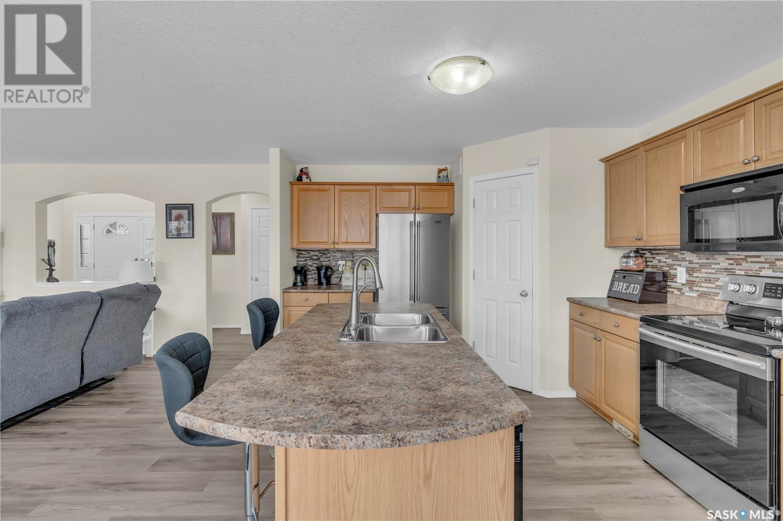 4906 Webster Crescent, Regina, Saskatchewan  S4X 4S9 - Photo 10 - SK998696
