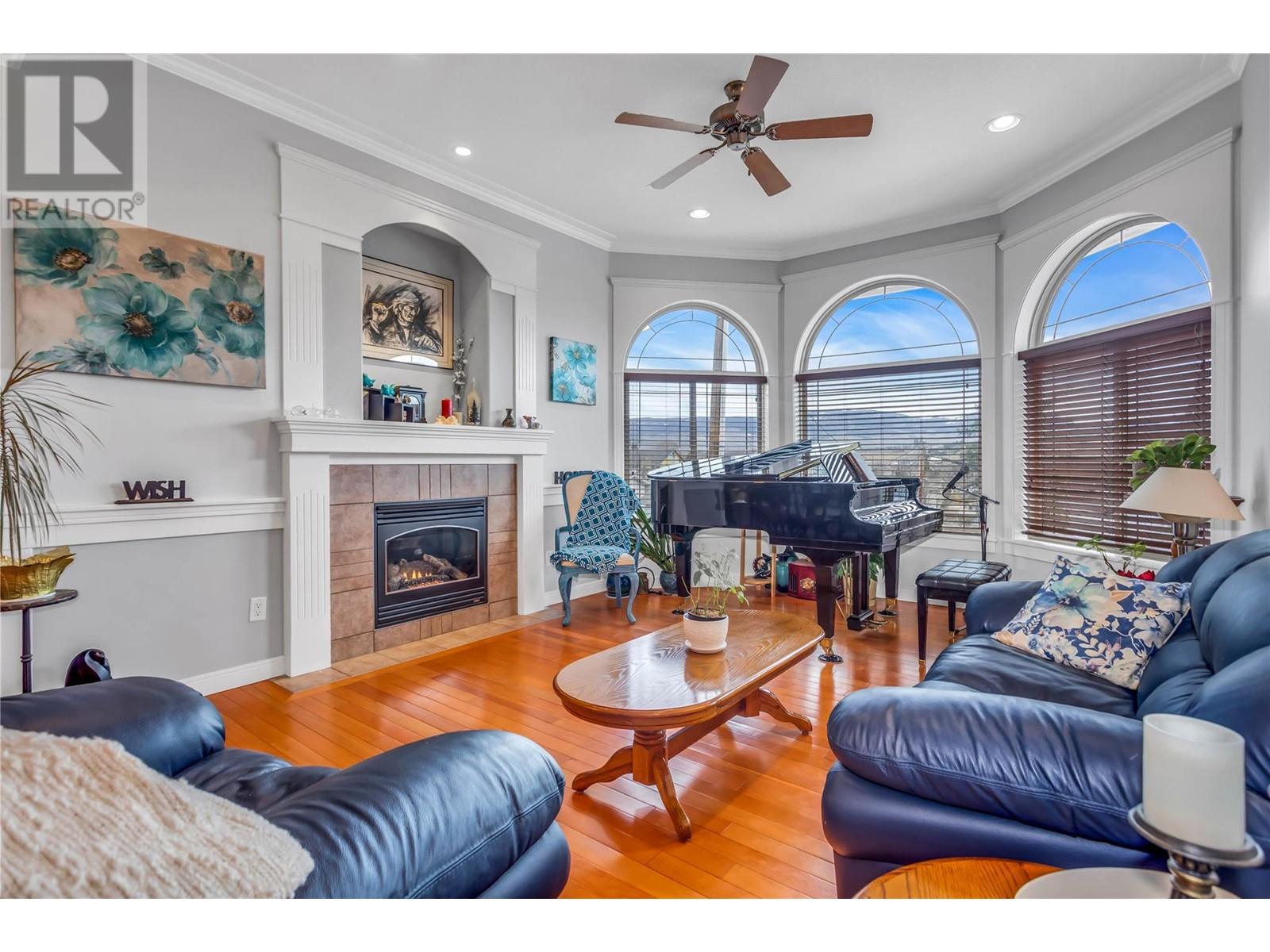 Property at 334 Moubray Road image 4