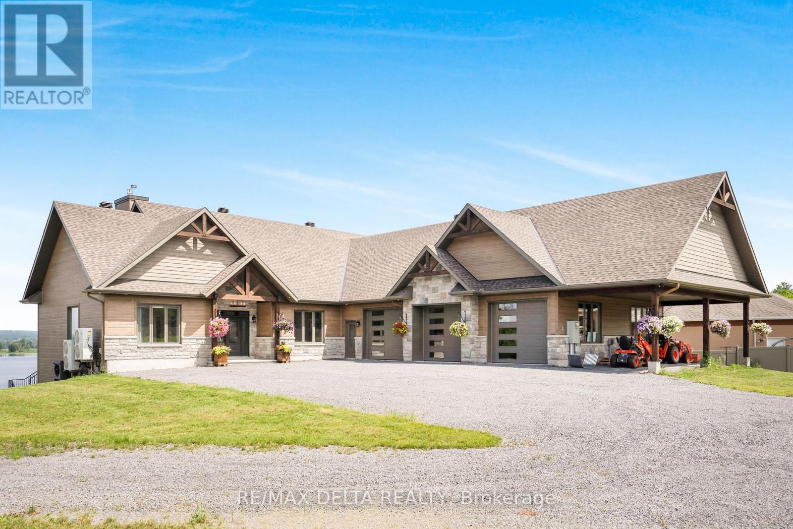 3815 OLD HIGHWAY 17 ROAD, Clarence-Rockland, Ontario