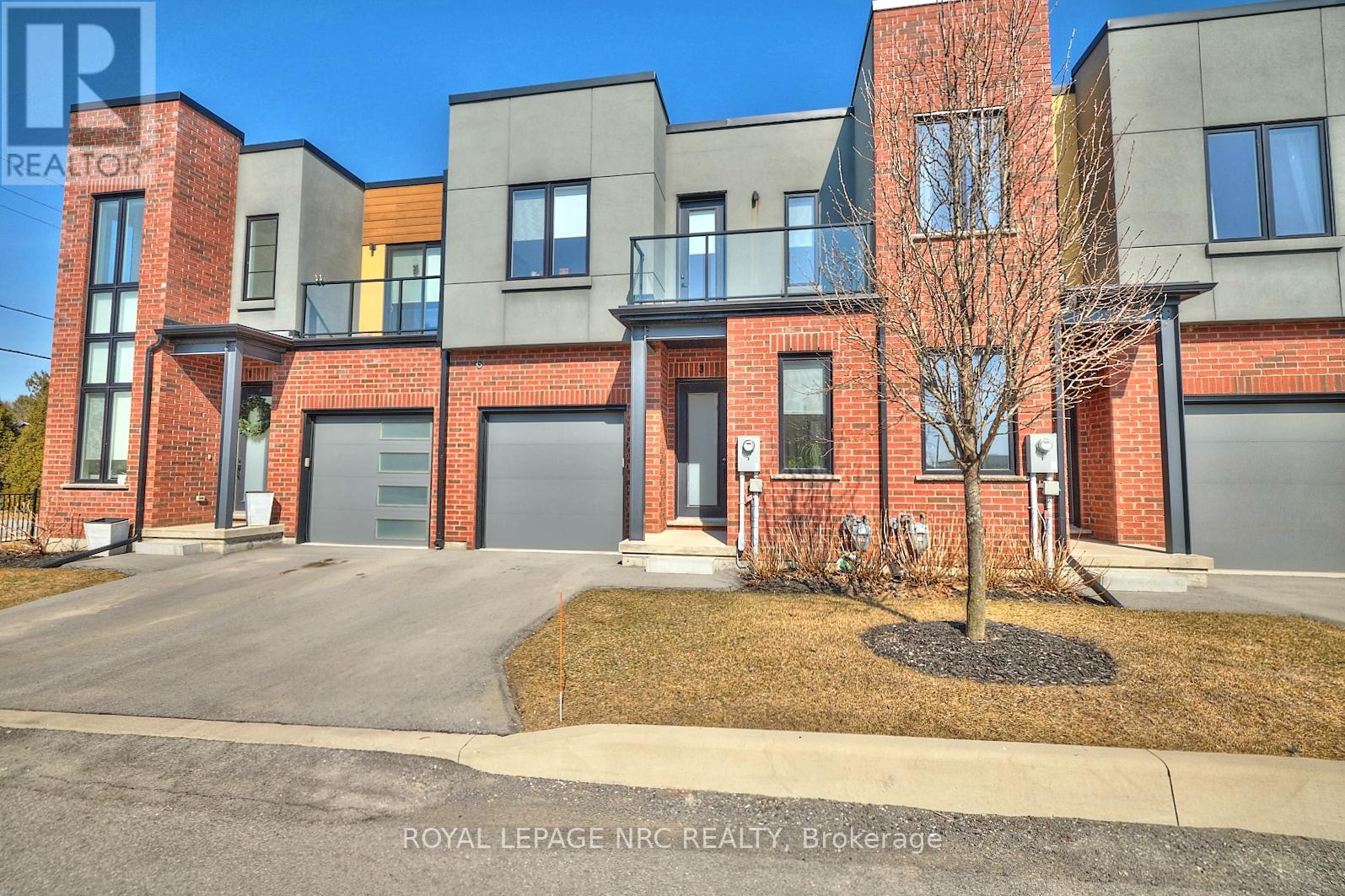 Property at 3 - 1465 STATION STREET image 2