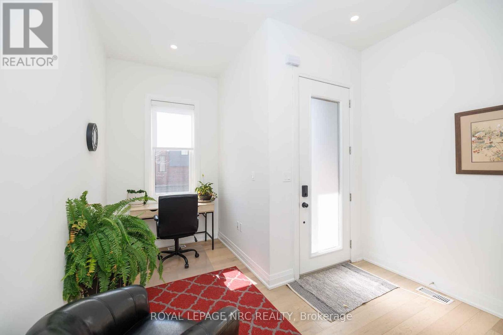 Property at 3 - 1465 STATION STREET image 5