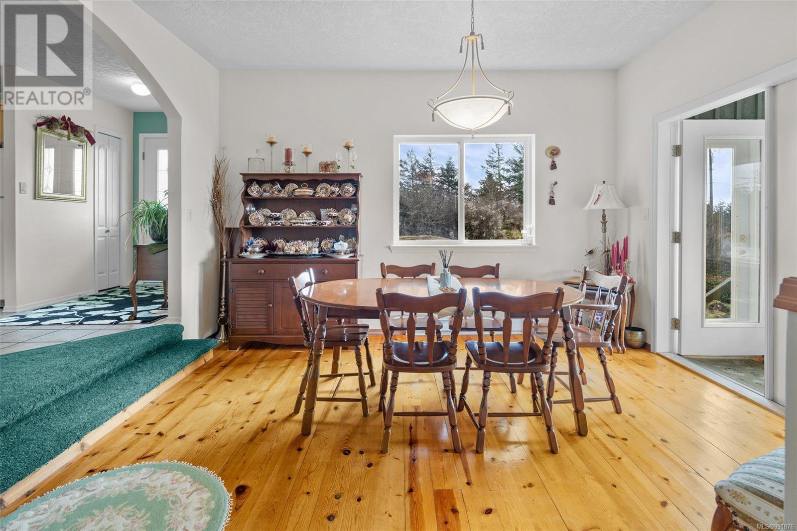 Property at 2243 Carpenter Rd image 2