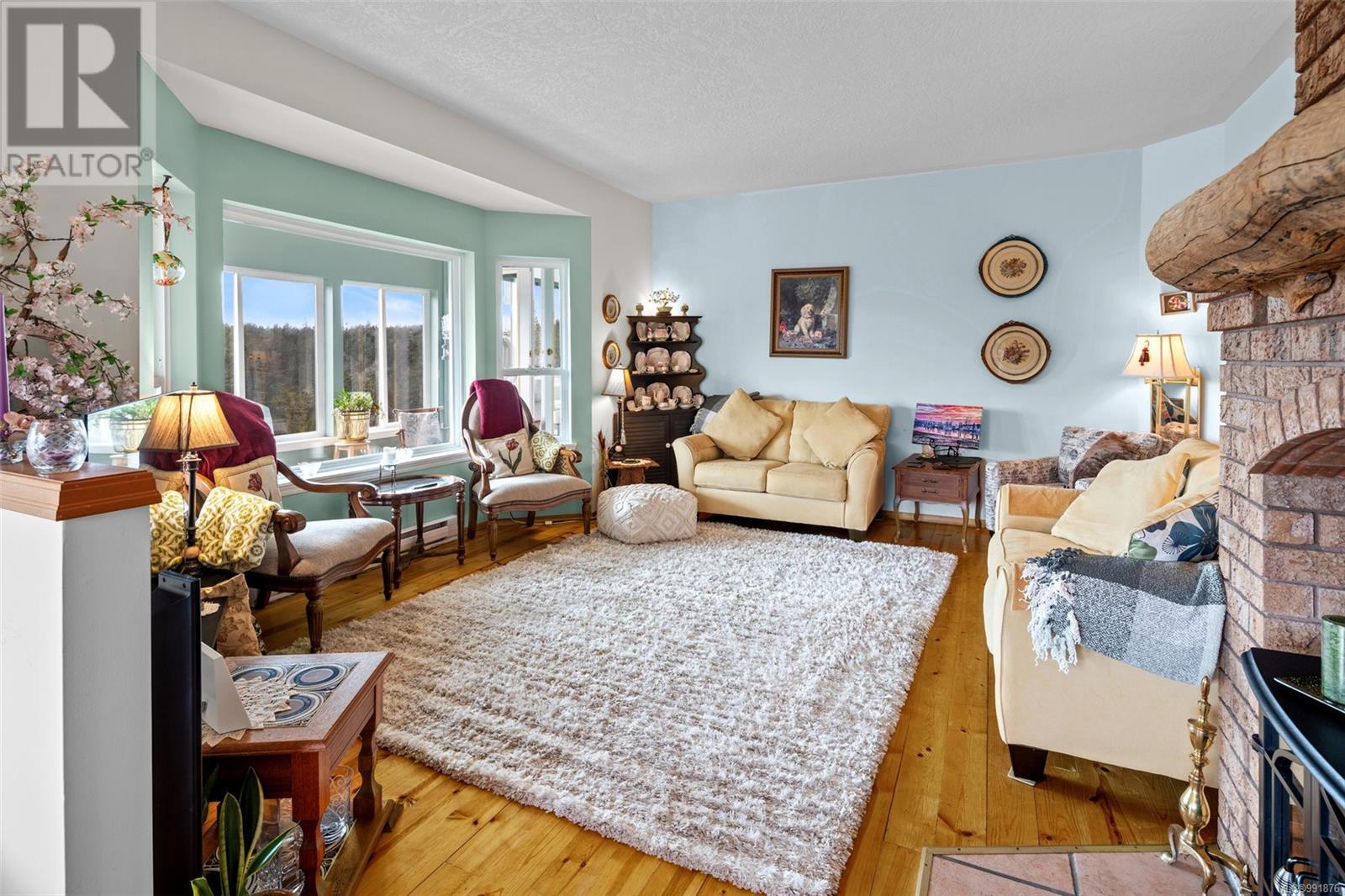 Property at 2243 Carpenter Rd image 3