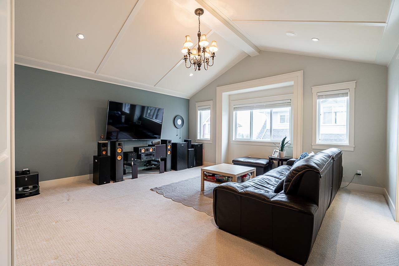 21046 76a Avenue, Langley, British Columbia  V2Y 0L1 - Photo 27 - R2976596