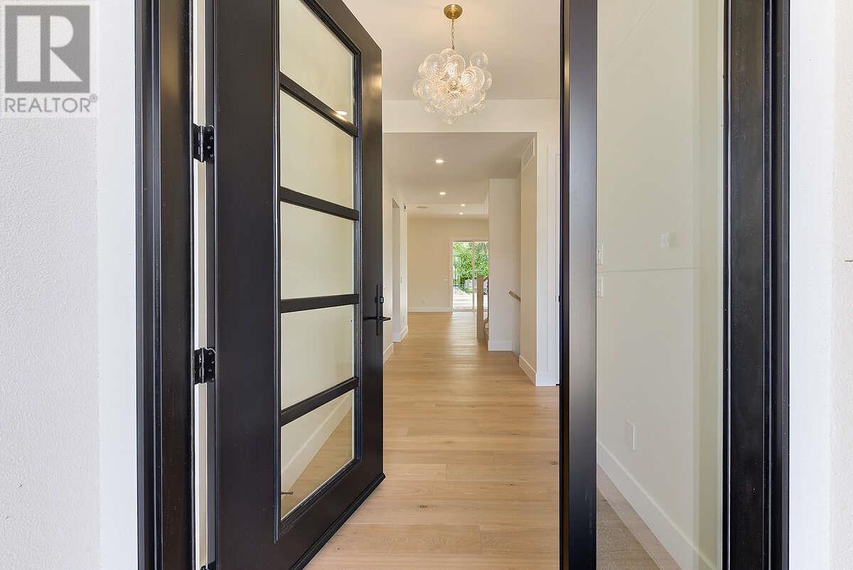 Property at 549 Knowles Road image 2