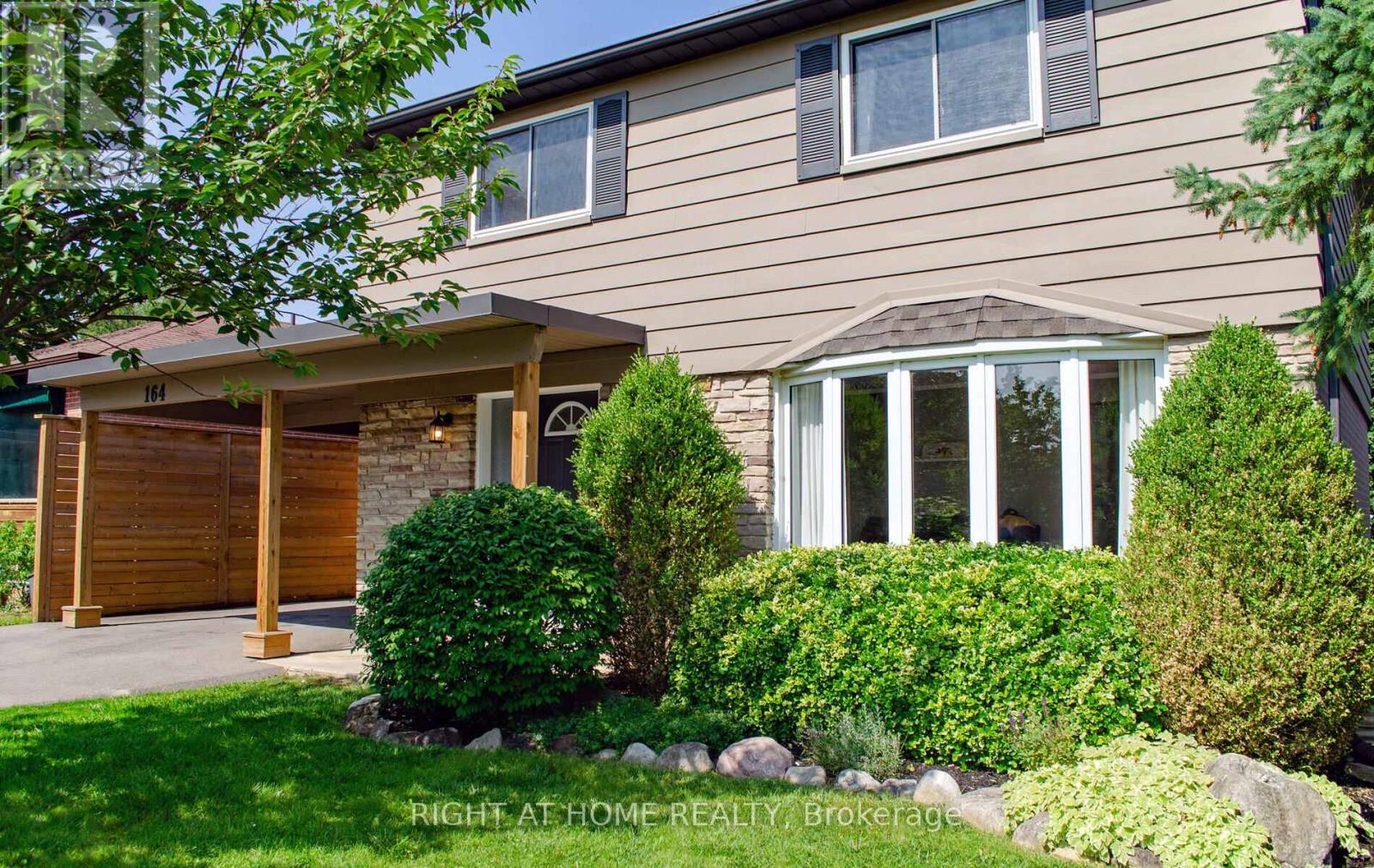Property at 164 MCMURCHY AVENUE S image 1