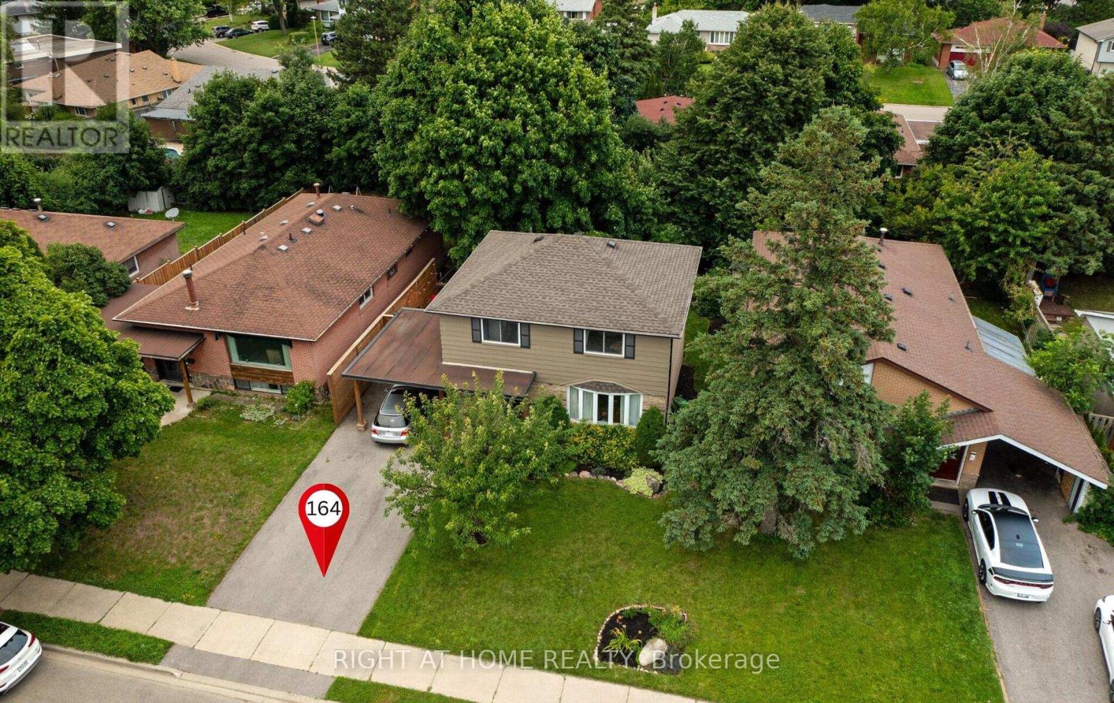 Property at 164 MCMURCHY AVENUE S image 2