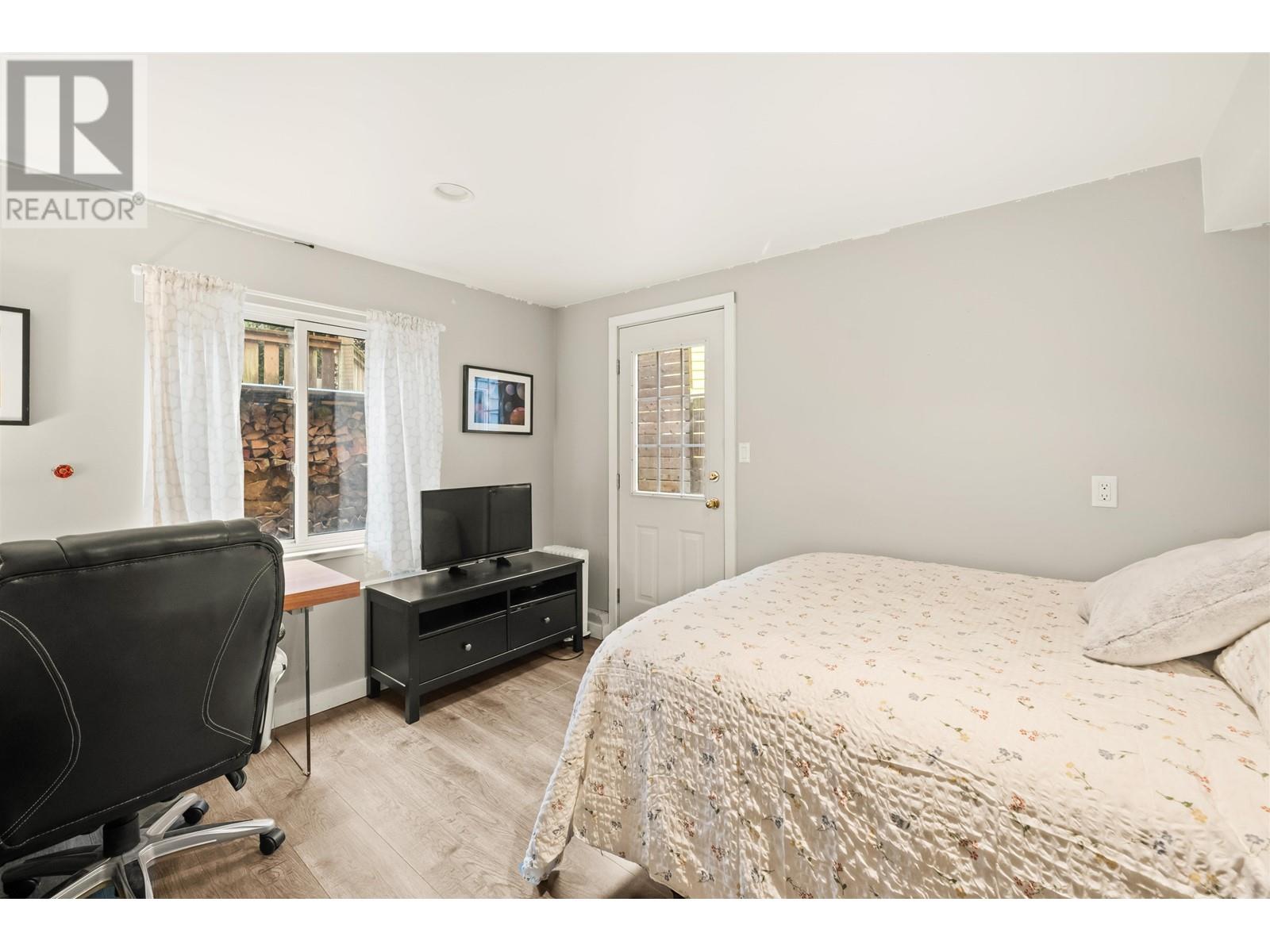 4585 Cove Cliff Road, North Vancouver, British Columbia  V7G 1H7 - Photo 28 - R2977344