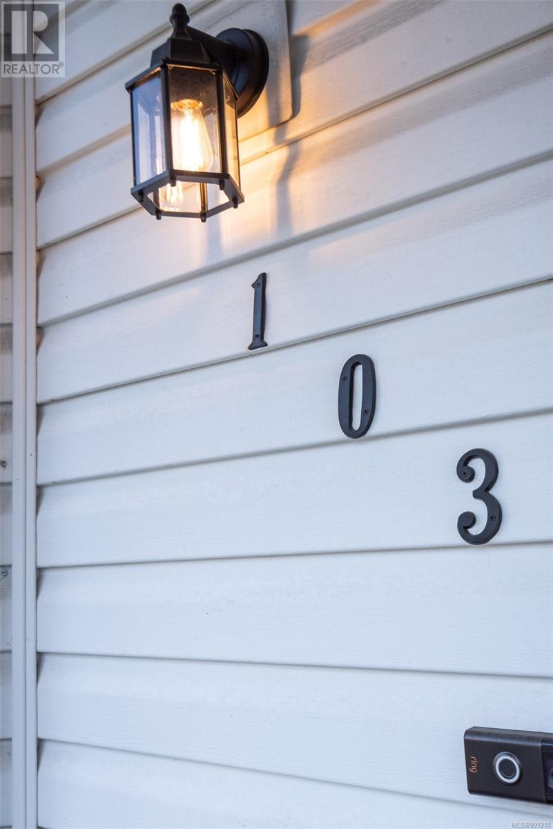 Property at 103 219 Dogwood Dr image 3