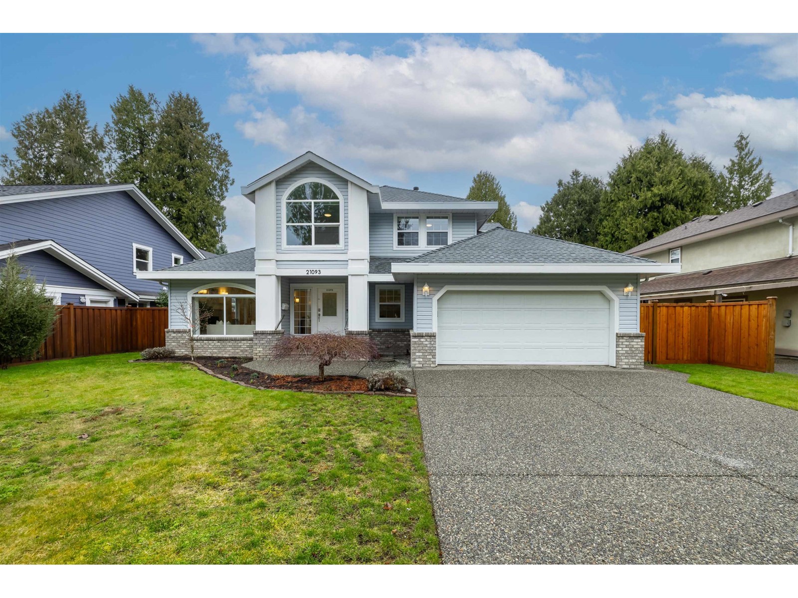 21093 43 AVENUE, Langley, British Columbia