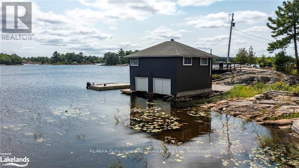 1 Island 271c, Carling, Ontario  P0G 1G0 - Photo 12 - X12017364