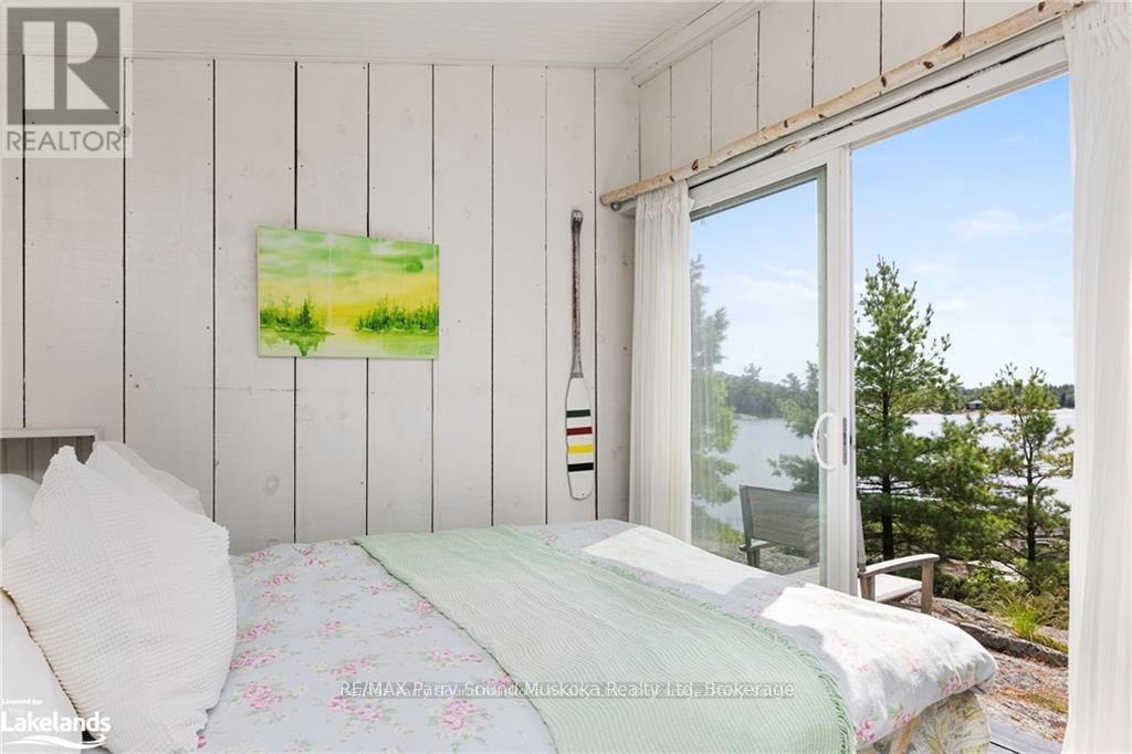 1 Island 271c, Carling, Ontario  P0G 1G0 - Photo 15 - X12017364