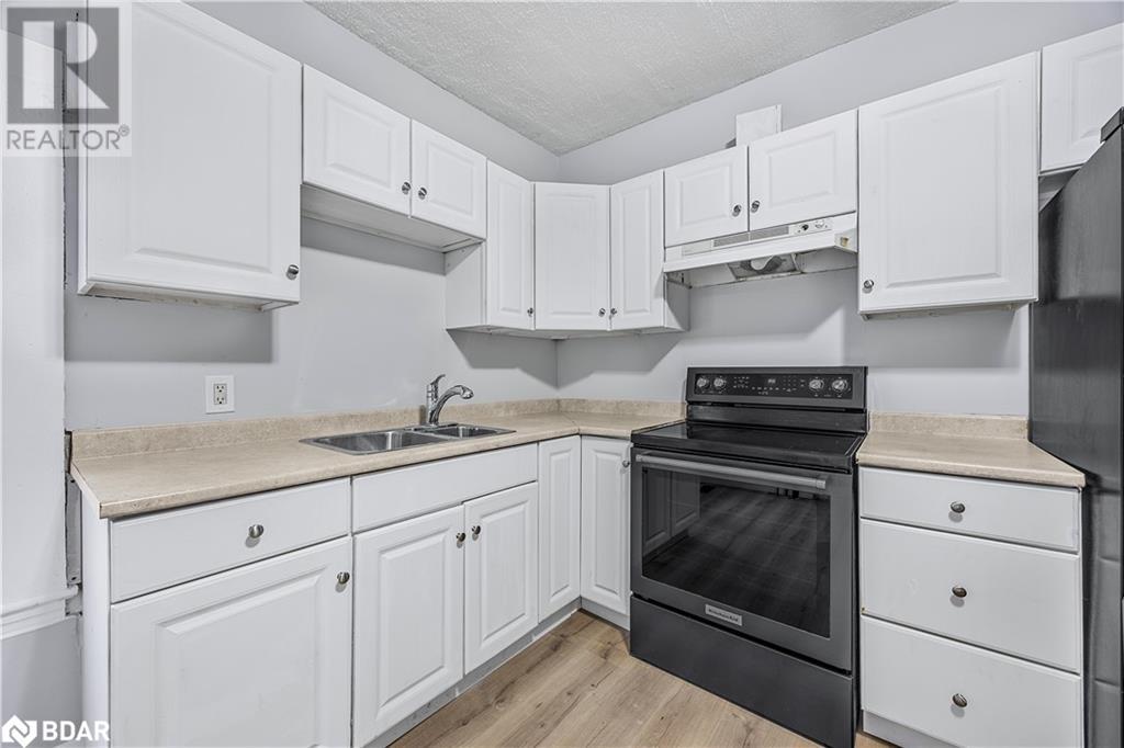 66 Matchedash Street S, Orillia, Ontario  L3V 4W5 - Photo 11 - 40706130