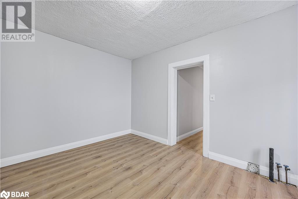 66 Matchedash Street S, Orillia, Ontario  L3V 4W5 - Photo 13 - 40706130