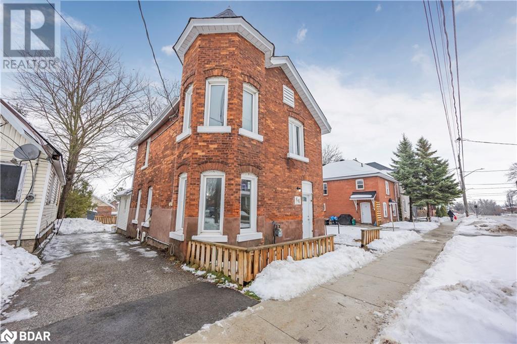 66 Matchedash Street S, Orillia, Ontario  L3V 4W5 - Photo 2 - 40706130