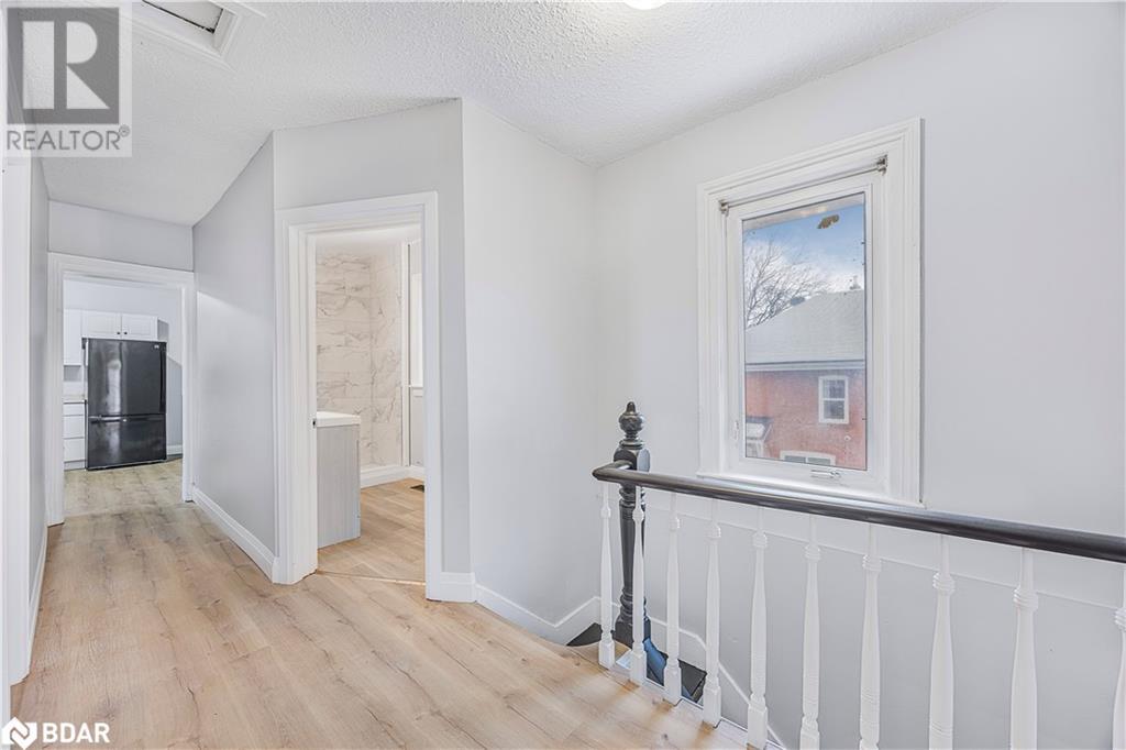 66 Matchedash Street S, Orillia, Ontario  L3V 4W5 - Photo 7 - 40706130