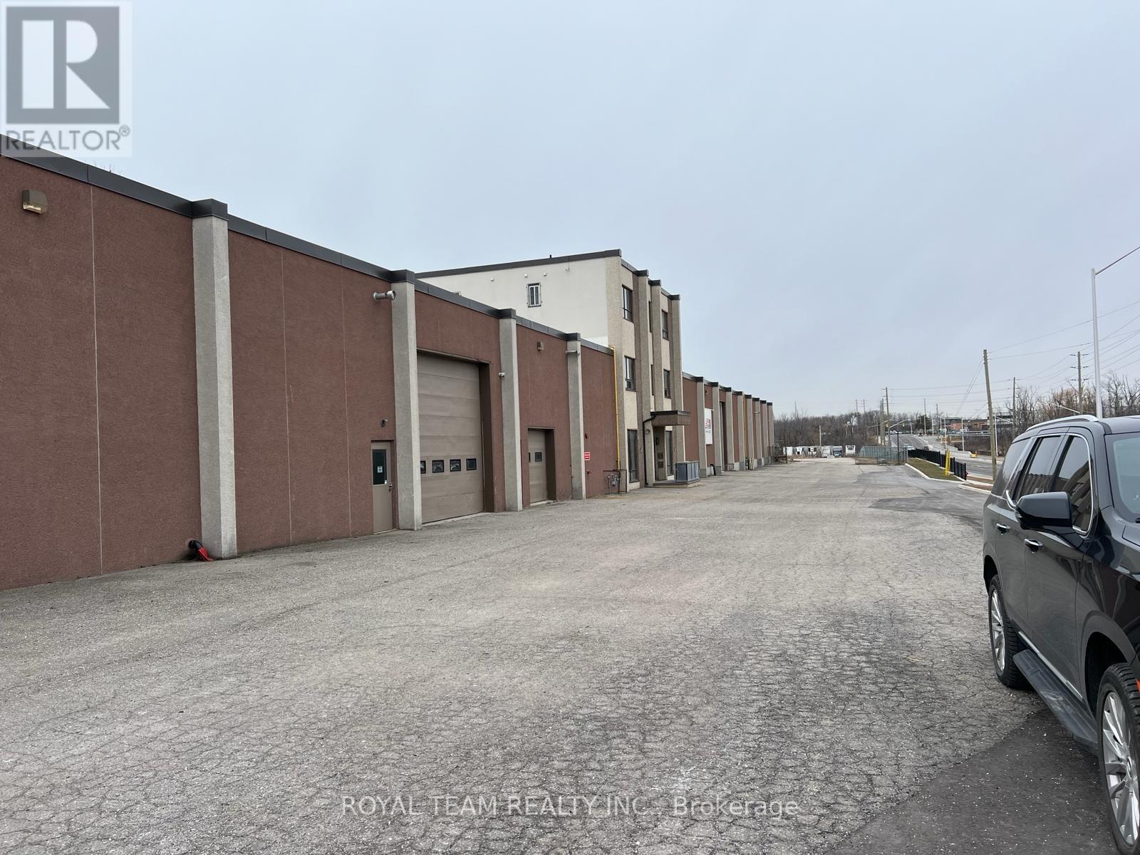 270 Bronte Street N, Milton, Ontario  L9T 3N6 - Photo 2 - W12017375