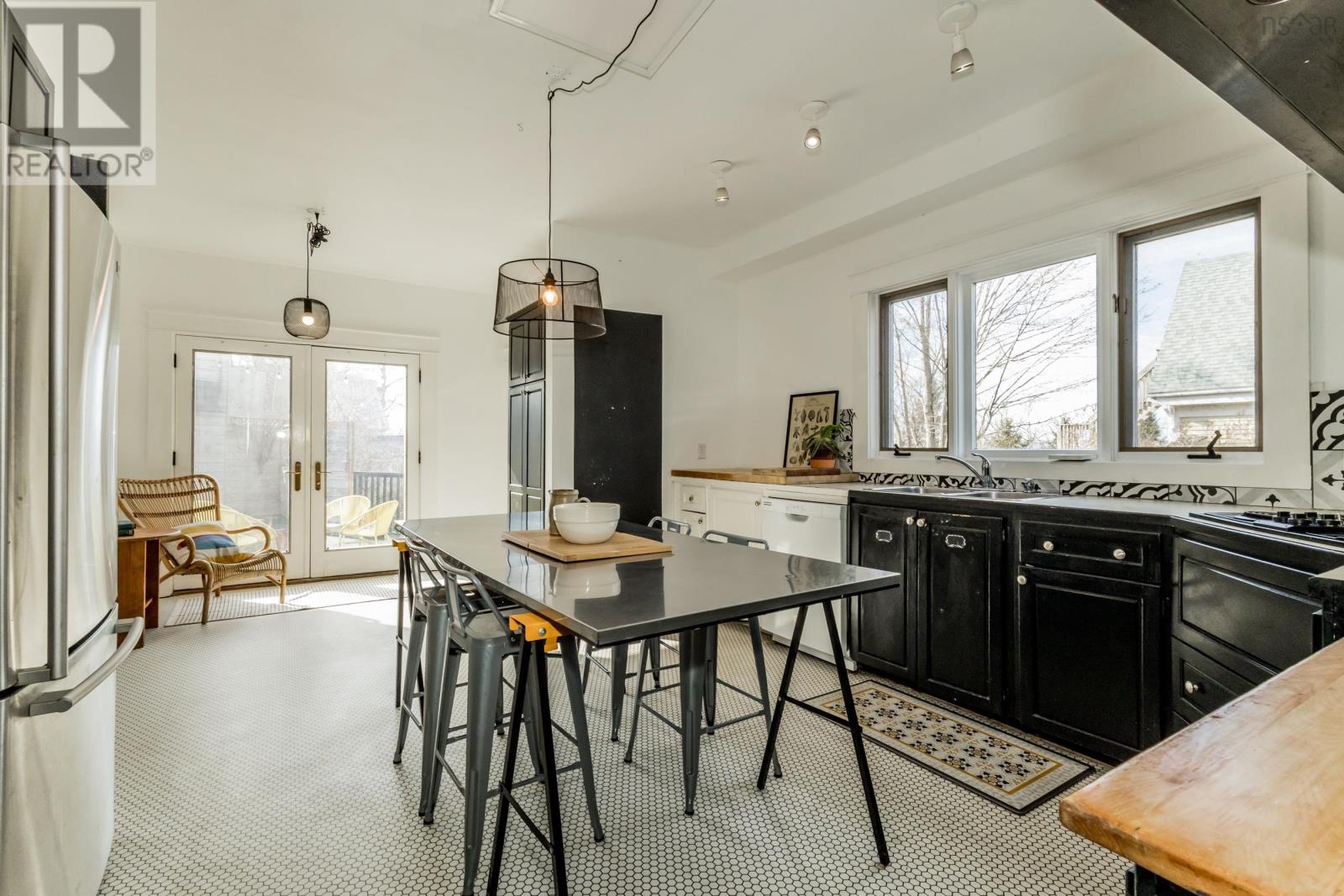 14 Locust Avenue, Wolfville, Nova Scotia  B4P 2E8 - Photo 12 - 202504788